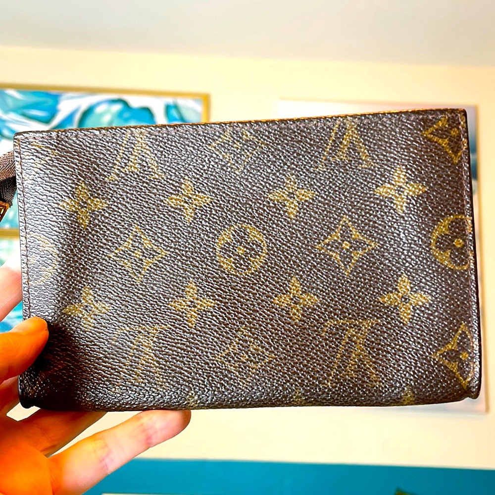 Louis Vuitton FINAL SALE!🎉LVMonogram Pouch